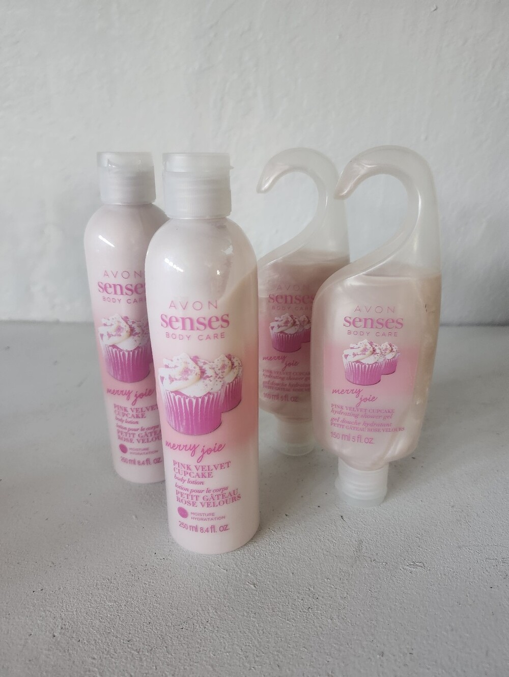 Lot of 4 Avon Senses Merry Joie Pink Velvet Cupcake Body Lotion Shower Gel NEW